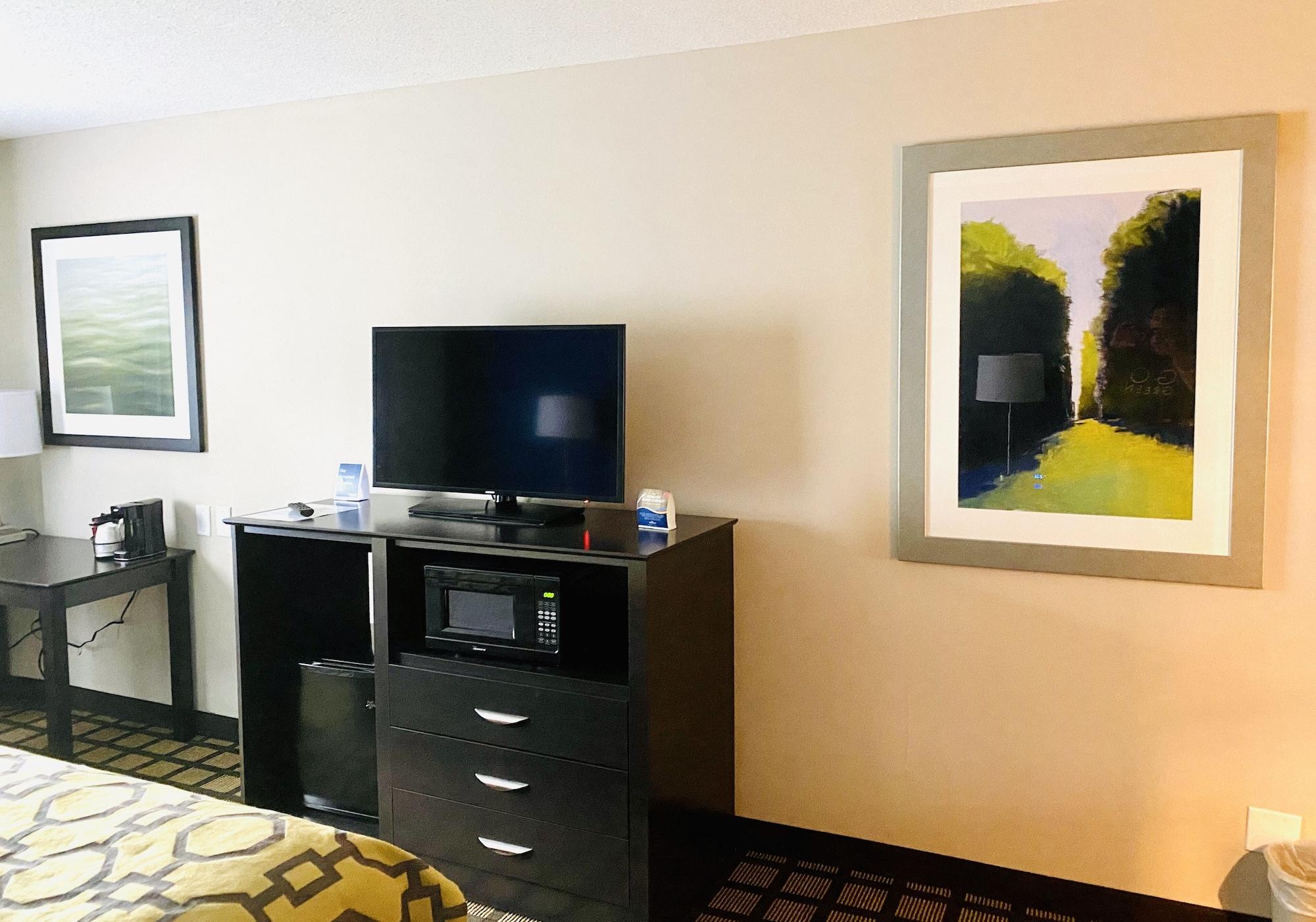 Hotel Baymont By Wyndham Latham Albany Airport Exterior foto