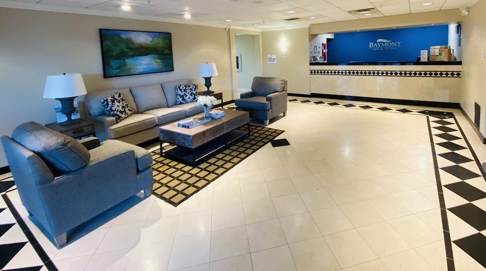 Hotel Baymont By Wyndham Latham Albany Airport Exterior foto