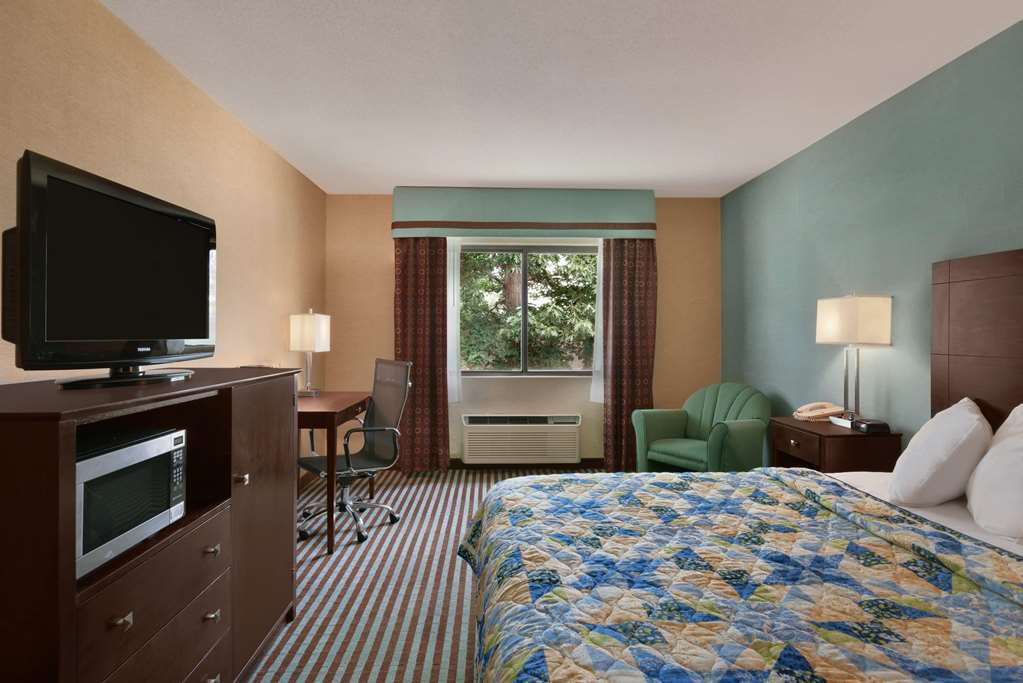 Hotel Baymont By Wyndham Latham Albany Airport Zimmer foto